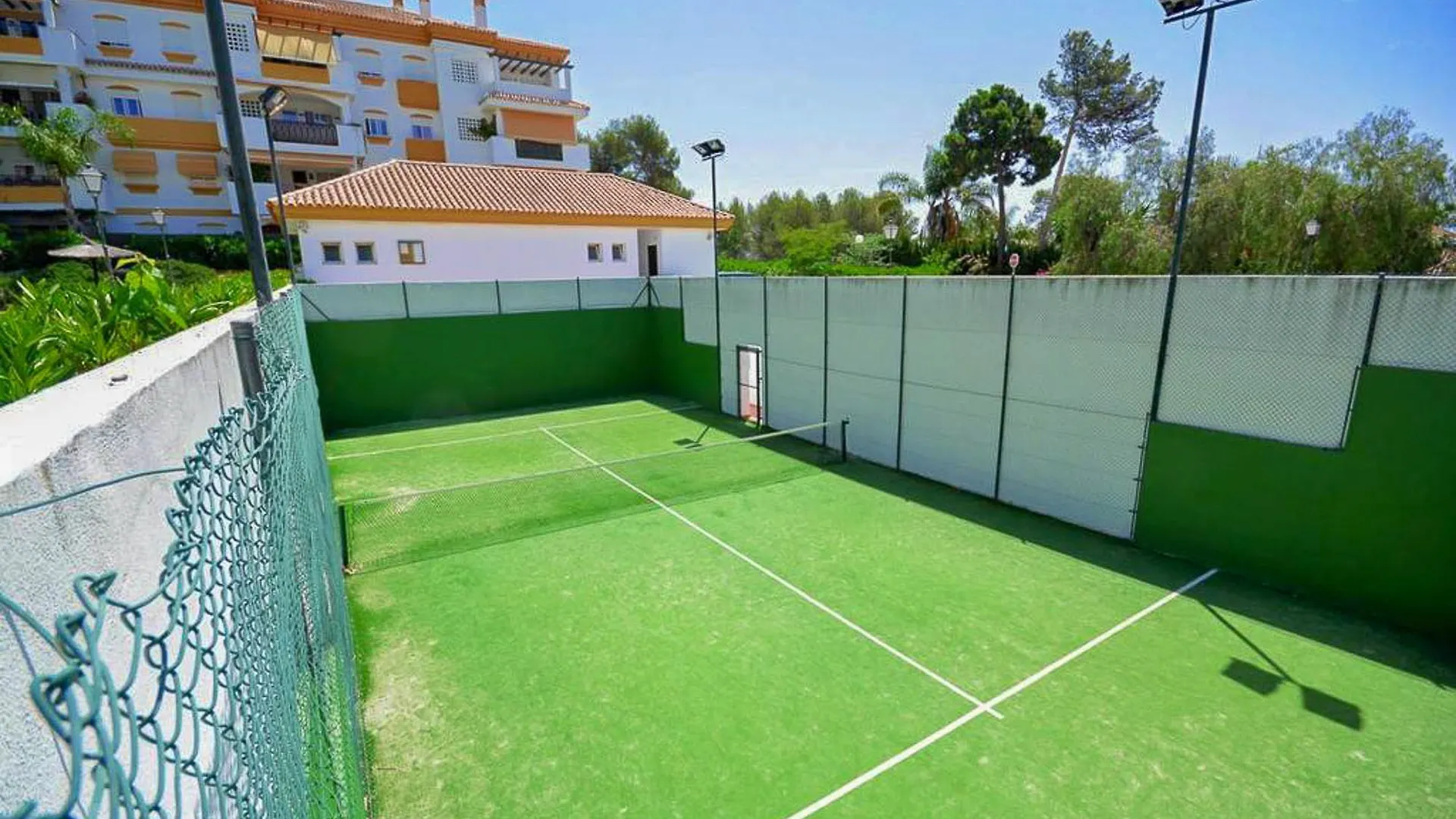 Oleholidays Apartamento Golden Mille Marbella 0*,