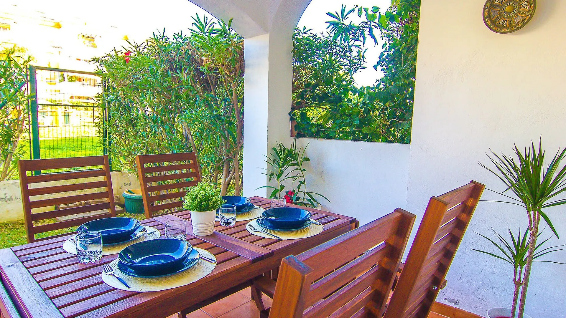 Oleholidays Apartamento Golden Mille Marbella Spain